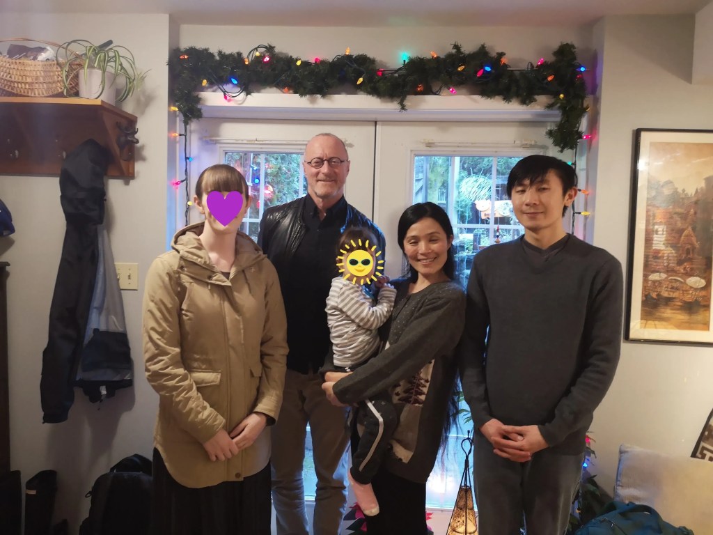 Christmas 
NihongoKnow students practicing Japanese at a Vancouver Japanese community event